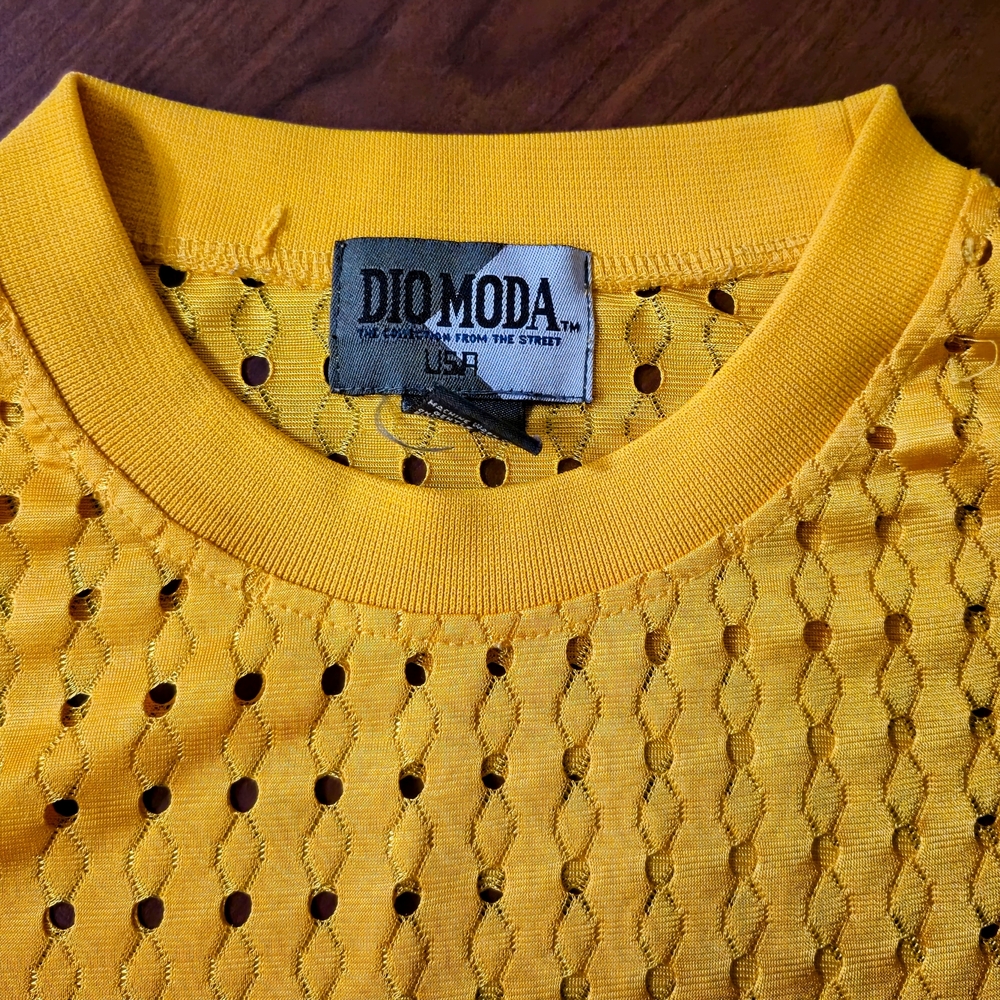 Dio Moda Yellow Knit Top